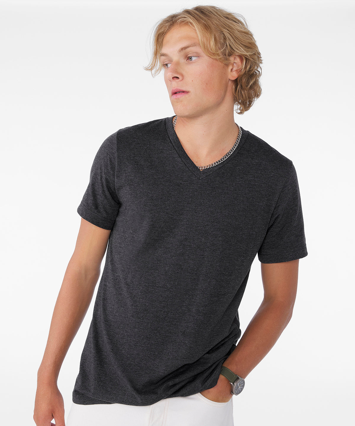 Tryck din logga på T-shirts från Bella Canvas - Anpassa Unisex CVC Short Sleeve V-Neck T-Shirt – Heather i färgen för företag, föreningar och privatpersoner