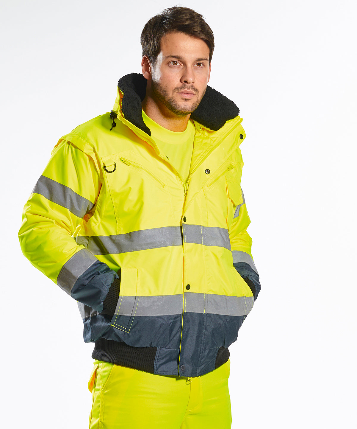 Tryck din logga på Jackor från Portwest - Anpassa Kontrastfärgad bomberjacka i Hi-vis i färgen för företag, föreningar och privatpersoner
