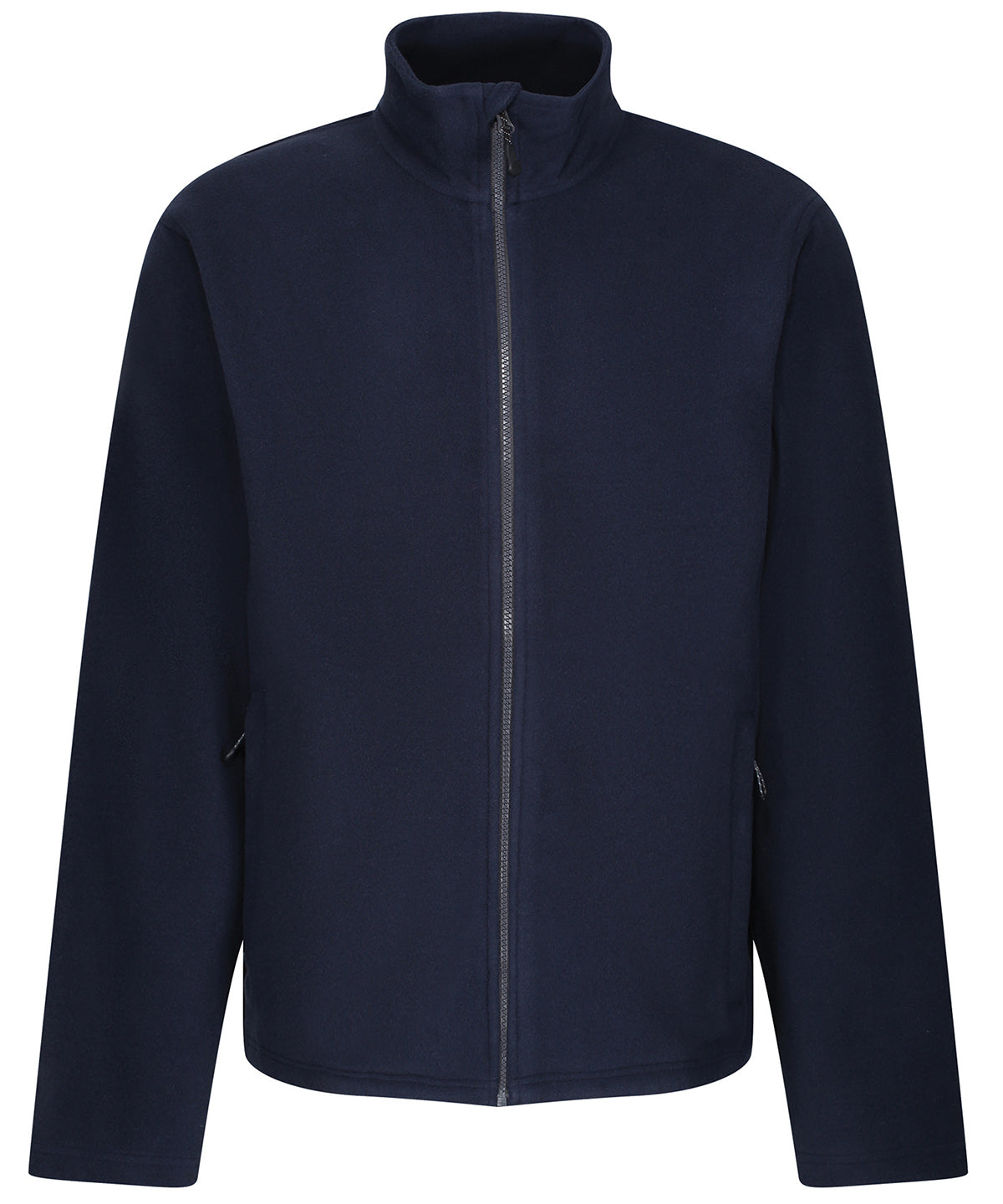 Tryck din logga på Fleece från Regatta Honestly Made - Anpassa Ärligt tillverkad återvunnen microfleece med full dragkedja i färgen Marinblå för företag, föreningar och privatpersoner