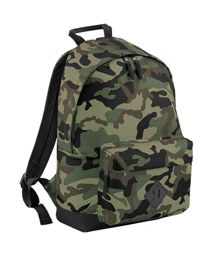 Tryck din logga på Väskor från Bagbase - Anpassa Camo ryggsäck i färgen Kamouflage One Size för företag, föreningar och privatpersoner