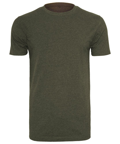 Tryck din logga på T-shirts från Build Your Brand - Anpassa Classic Crew Neck T-Shirt i färgen Oliv för företag, föreningar och privatpersoner