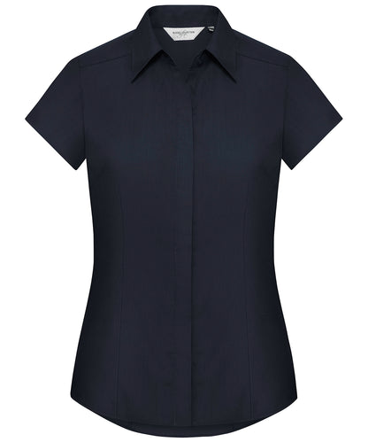 Tryck din logga på Skjortor från Russell Collection - Anpassa Damskjorta i polycotton easycare figursydd poplin med cap sleeve i färgen Marinblå för företag, föreningar och privatpersoner
