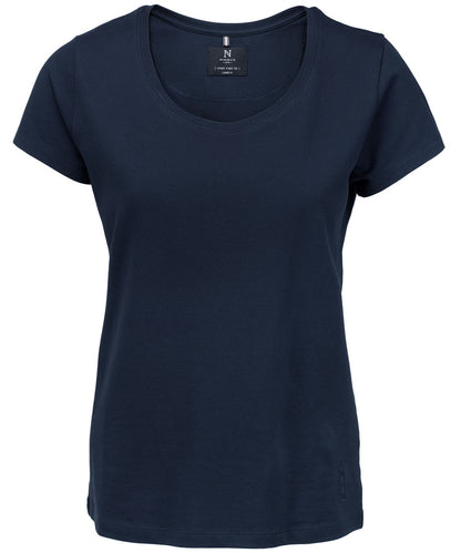 Tryck din logga på T-shirts från Nimbus - Anpassa Danbury – the piqué t-shirt - Dam i färgen Marinblå för företag, föreningar och privatpersoner
