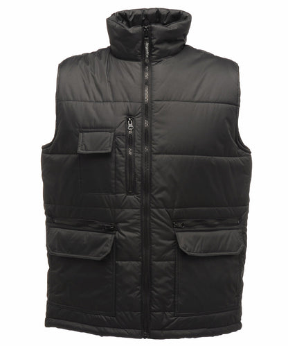 Tryck din logga på Termovästar från Regatta Professional - Anpassa Steller Bodywarmer med dragkedja och flera dragkedjor i färgen Svart för företag, föreningar och privatpersoner