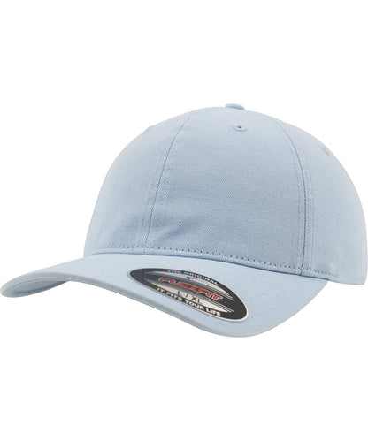 Tryck din logga på Kepsar från Flexfit by Yupoong - Anpassa Flexfit dad hat i tvättad bomull i färgen Ljusblå för företag, föreningar och privatpersoner