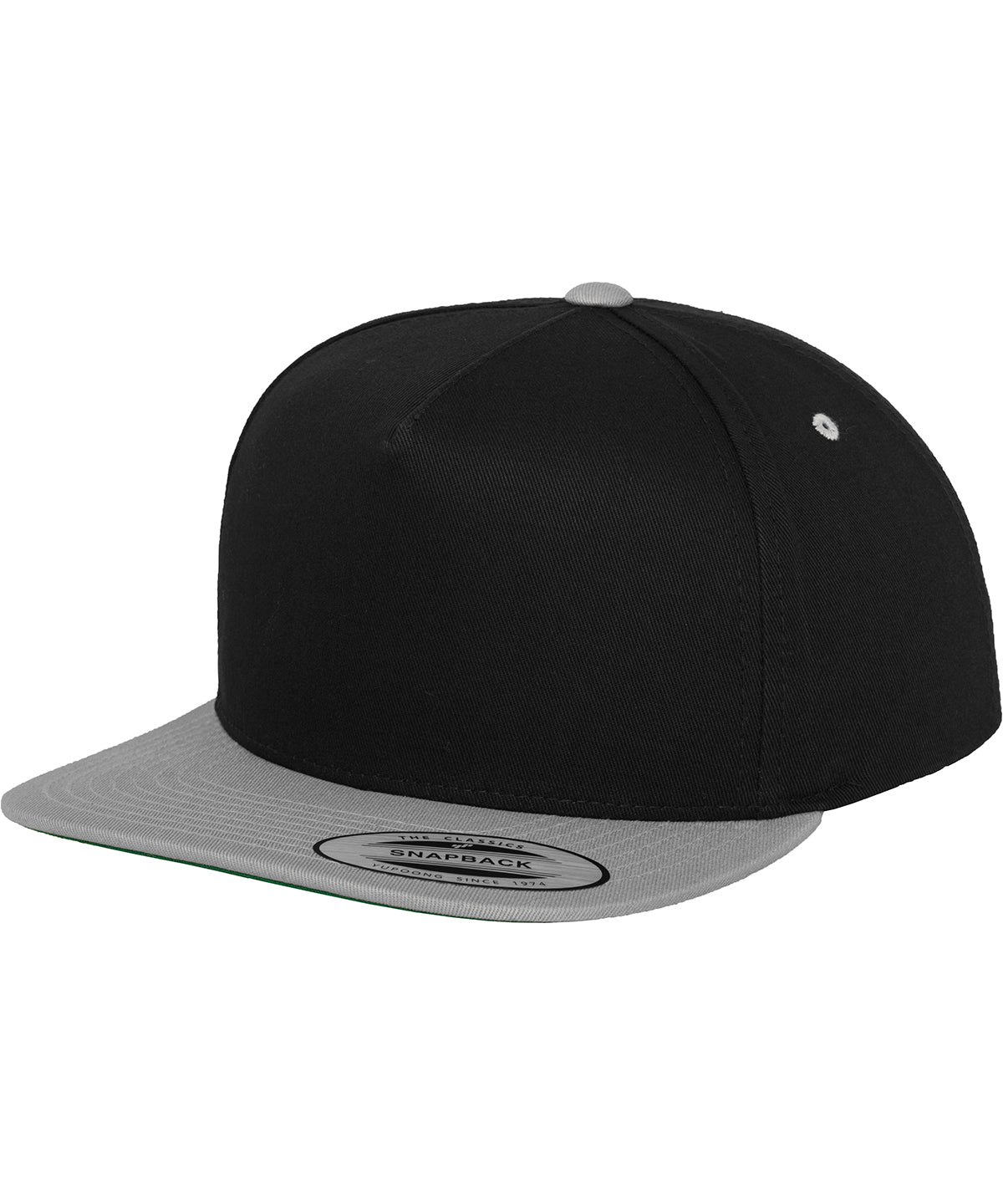 Tryck din logga på Kepsar från Flexfit by Yupoong - Anpassa Klassisk snapback med 5 paneler i färgen Svart One Size för företag, föreningar och privatpersoner