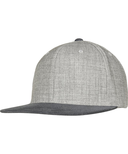 Tryck din logga på Kepsar från Flexfit by Yupoong - Anpassa Snapback i melangefärgad velour i färgen Ljusgrå One Size för företag, föreningar och privatpersoner