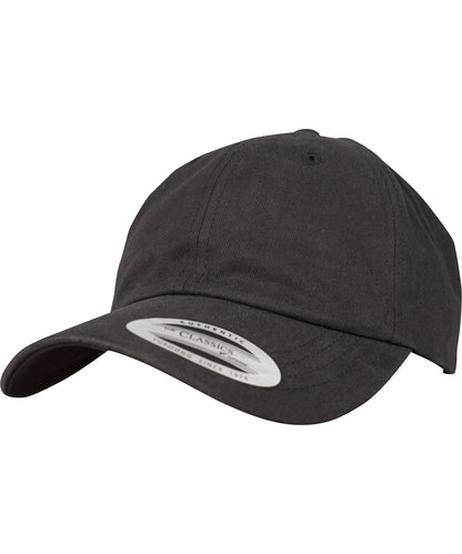 Tryck din logga på Kepsar från Flexfit by Yupoong - Anpassa Dad cap i peached bomullstwill i färgen Svart One Size för företag, föreningar och privatpersoner