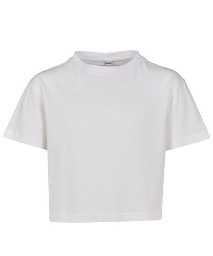 Tryck din logga på T-shirts från Build Your Brand - Anpassa Girls Cropped Jersey Tee - Barn i färgen Vit för företag, föreningar och privatpersoner
