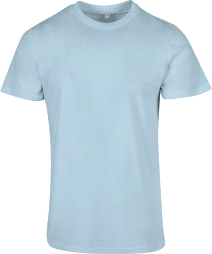 Tryck din logga på T-shirts från Build Your Brand Basic - Anpassa Basic T-Shirt with Crew Neck - Herr i färgen Ljusblå för företag, föreningar och privatpersoner