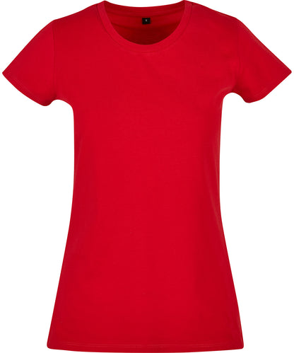 Tryck din logga på T-shirts från Build Your Brand Basic - Anpassa Basic T-Shirt - Dam i färgen Mellan röd för företag, föreningar och privatpersoner