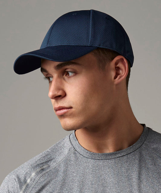 Tryck din logga på Kepsar från Beechfield - Anpassa 6-panel keps med luftnät i färgen för företag, föreningar och privatpersoner