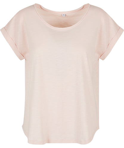 Tryck din logga på T-shirts från Build Your Brand - Anpassa Long Slub Tee - Dam i färgen Ljusrosa för företag, föreningar och privatpersoner