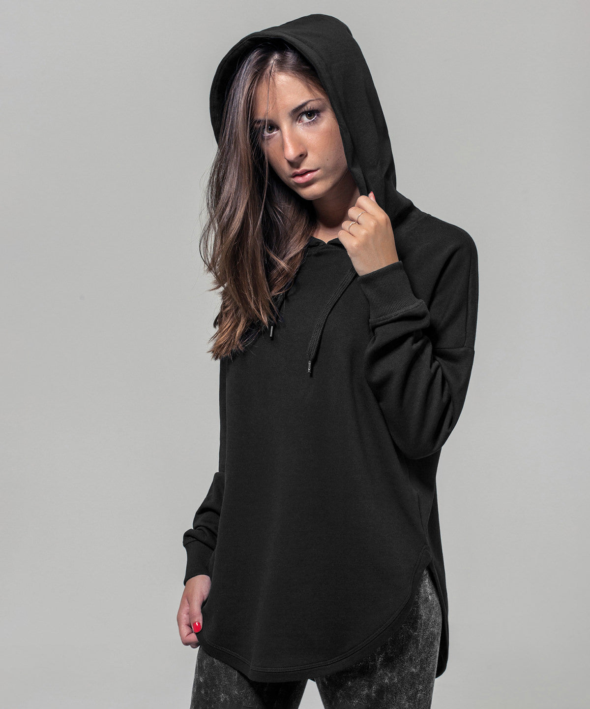 Tryck din logga på Hoodies från Build Your Brand - Anpassa Build Your Brand - Oversized Dam Hoodie i färgen för företag, föreningar och privatpersoner
