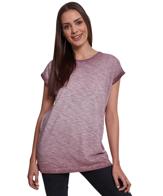 Tryck din logga på T-shirts från Build Your Brand - Anpassa Spray Dye Extended Shoulder Tee - Dam i färgen för företag, föreningar och privatpersoner