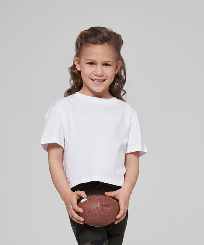Tryck din logga på T-shirts från Build Your Brand - Anpassa Girls Cropped Jersey Tee - Barn i färgen för företag, föreningar och privatpersoner