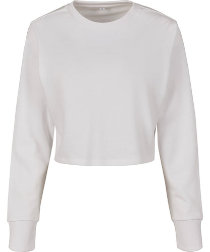 Tryck din logga på Sweatshirts från Build Your Brand - Anpassa Build Your Brand - Dam Frotté Cropped Crew i färgen Vit för företag, föreningar och privatpersoner
