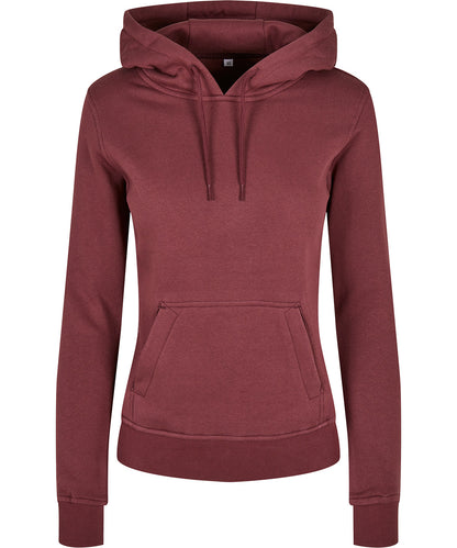 Tryck din logga på Hoodies från Build Your Brand - Anpassa Build Your Brand - Ekologisk Dam Hoodie i färgen Mörkröd för företag, föreningar och privatpersoner