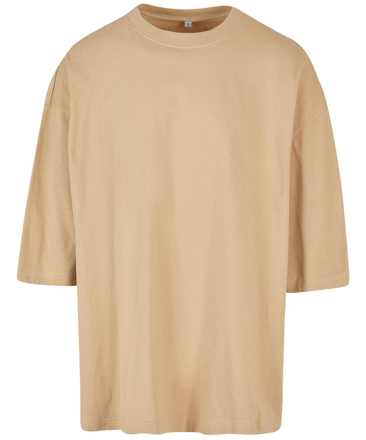 Tryck din logga på T-shirts från Build Your Brand - Anpassa Huge Oversized Tee - Unisex i färgen Beige för företag, föreningar och privatpersoner