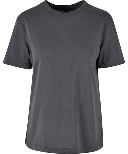 Tryck din logga på T-shirts från Build Your Brand - Anpassa Everyday Oversized Tee - Dam i färgen Mörkgrå för företag, föreningar och privatpersoner