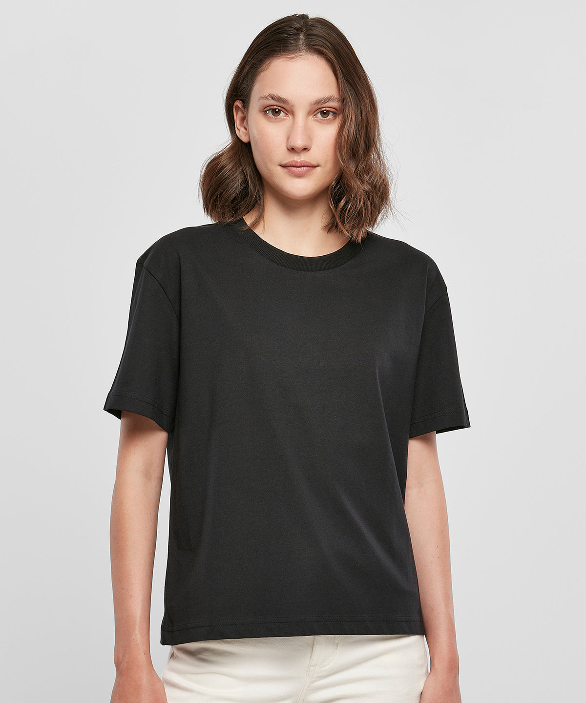 Tryck din logga på T-shirts från Build Your Brand - Anpassa Everyday Oversized Tee - Dam i färgen för företag, föreningar och privatpersoner