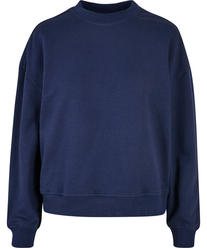 Tryck din logga på Sweatshirts från Build Your Brand - Anpassa Build Your Brand - Dam Oversized Sweatshirt med Rund Halsringning i färgen Marinblå för företag, föreningar och privatpersoner