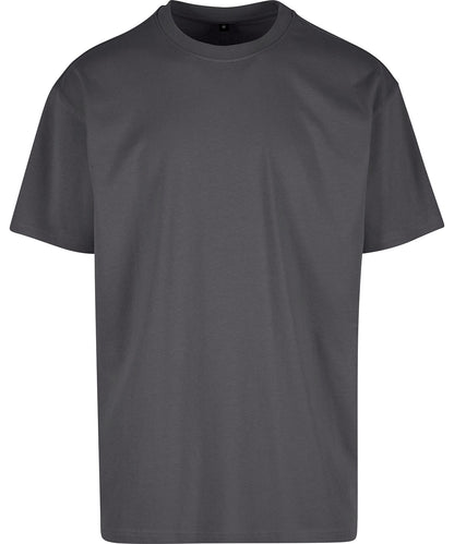 Tryck din logga på T-shirts från Build Your Brand - Anpassa Cotton Loose Tee - Herr i färgen Mörkgrå för företag, föreningar och privatpersoner