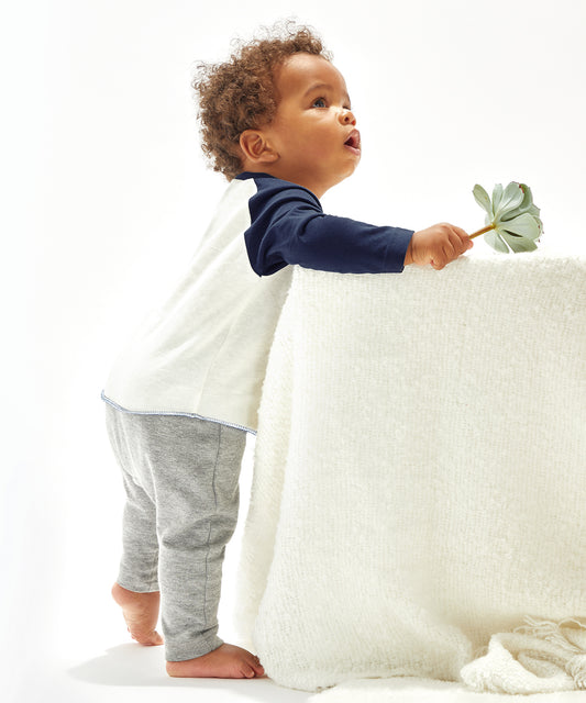 Tryck din logga på T-shirts från Babybugz - Anpassa Baby baseball T i färgen för företag, föreningar och privatpersoner