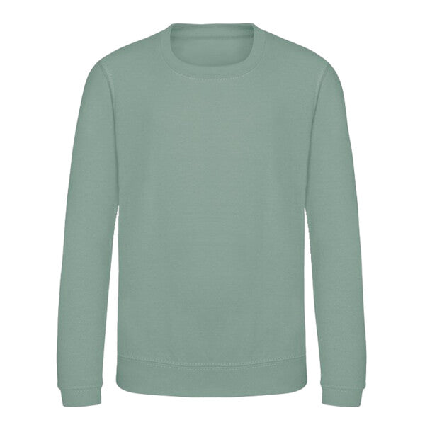 Tryck din logga på Sweatshirts design från AWDis Just Hoods - Anpassa AWDis Kids Sweatshirt JH30J – Klassisk och Bekväm Barntröja i Många Färger i färgen Green Bay 1-2 för företag, föreningar och privatpersoner