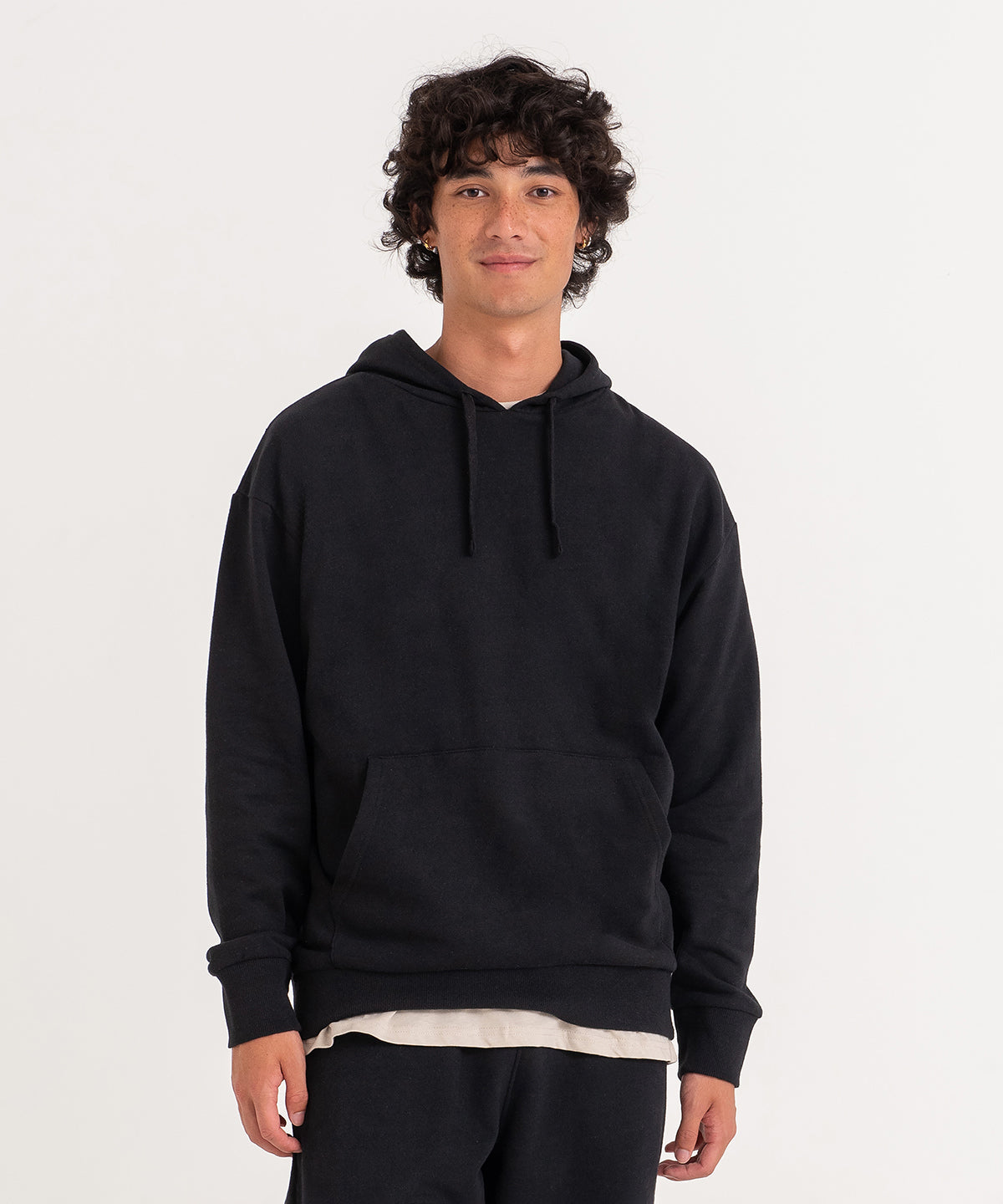 Tryck din logga på Hoodies från AWDis Ecologie - Anpassa AWDis Ecologie - Crater Luvtröja med Återvunnet Material i färgen för företag, föreningar och privatpersoner