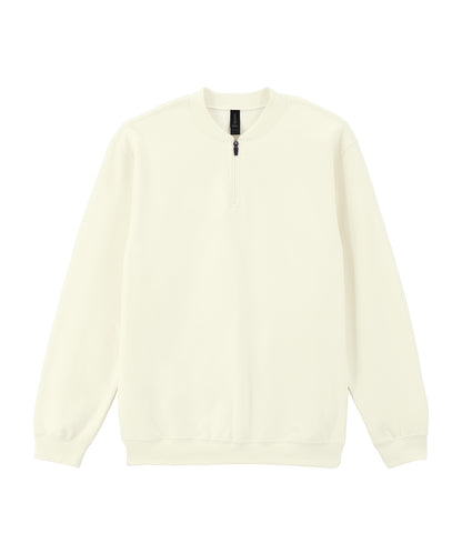 Tryck din logga på Sweatshirts från Gildan - Anpassa Gildan - Softstyle Midweight Fleece med 1/4 Dragkedja för Vuxna i färgen Off Vit för företag, föreningar och privatpersoner