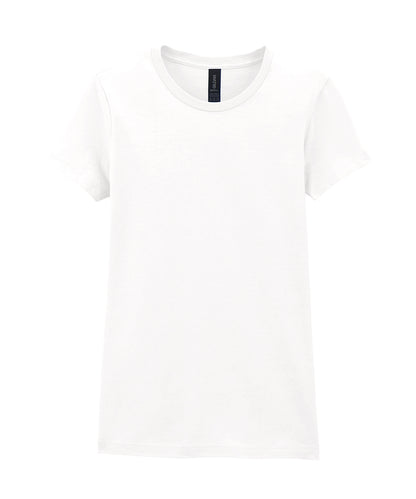 Tryck din logga på T-shirts från Gildan - Anpassa Softstyle Ringspun T-Shirt - Dam i färgen Vit för företag, föreningar och privatpersoner