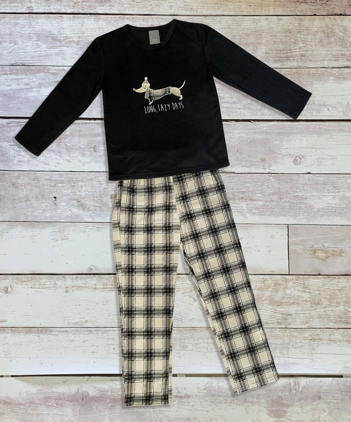 Tryck din logga på Pyjamas från Home & Living - Anpassa Pyjamas med applikationer i färgen Svart för företag, föreningar och privatpersoner