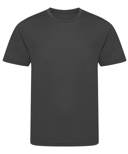 Tryck din logga på T-shirts från AWDis Just Cool - Anpassa Kids Recycled Cool T-Shirt i färgen Mörkgrå för företag, föreningar och privatpersoner