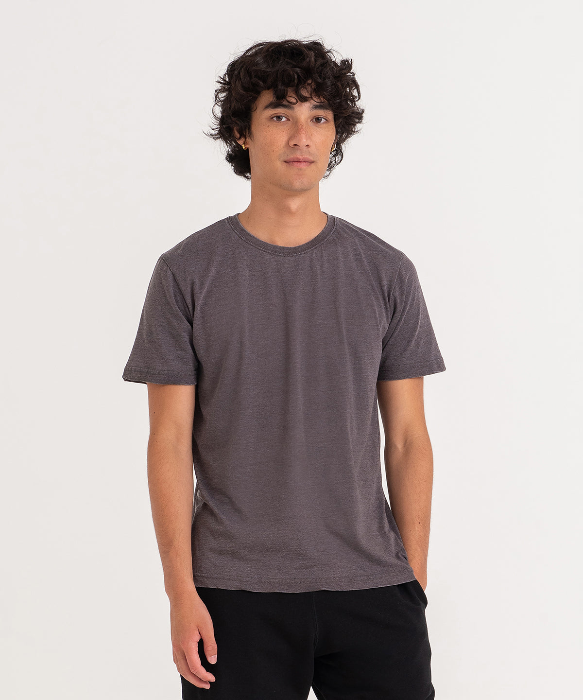 Tryck din logga på T-shirts från AWDis Just T's - Anpassa Washed T i färgen för företag, föreningar och privatpersoner