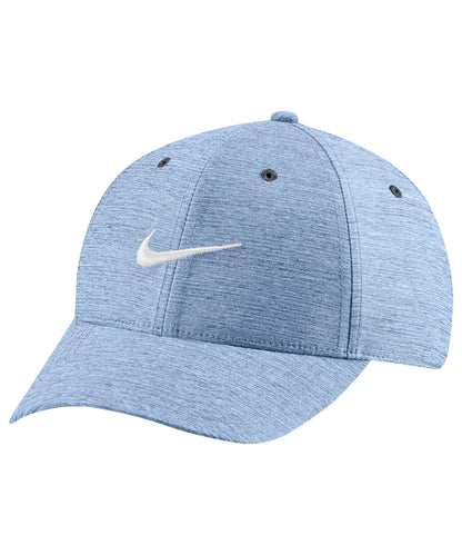 Tryck din logga på Kepsar från Nike - Anpassa Nike L91 nyhetsmössa i färgen Ljusblå One Size för företag, föreningar och privatpersoner