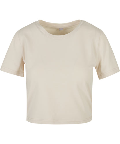 Tryck din logga på T-shirts från New Morning Studios - Anpassa Dam Cropped Tee i färgen Naturligt för företag, föreningar och privatpersoner
