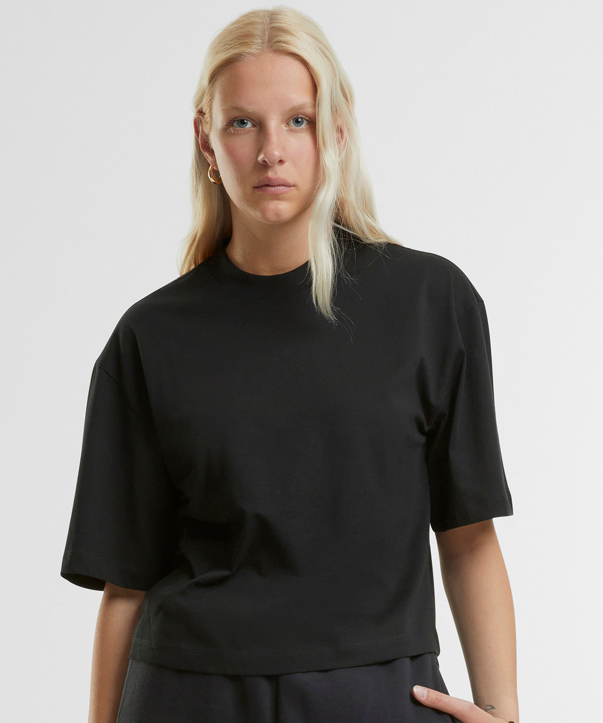 Tryck din logga på T-shirts från New Morning Studios - Anpassa Oversized T-shirt - Dam i färgen för företag, föreningar och privatpersoner