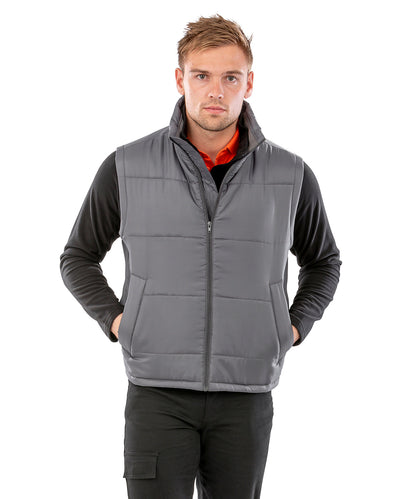 Tryck din logga på Termovästar från Result Core - Anpassa Bodywarmer i kärnmaterial i färgen för företag, föreningar och privatpersoner