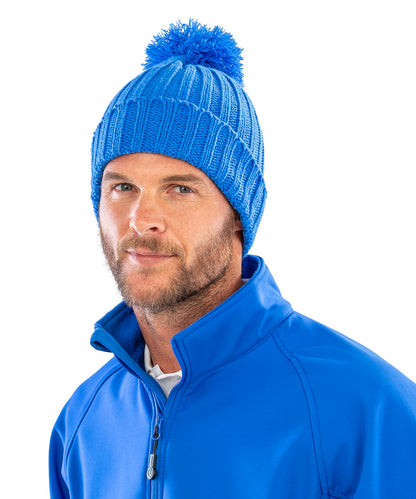 Tryck din logga på Mössor från Result Winter Essentials - Anpassa HDI quest stickad mössa i färgen för företag, föreningar och privatpersoner