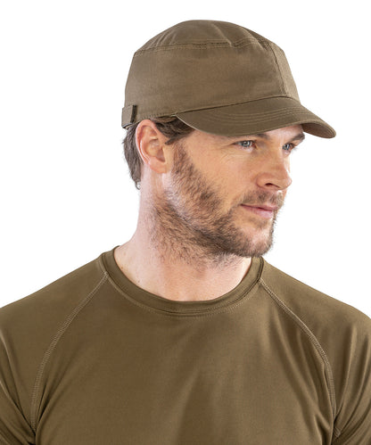 Tryck din logga på Kepsar från Result Headwear - Anpassa Urban trooper lättviktsmössa i färgen för företag, föreningar och privatpersoner