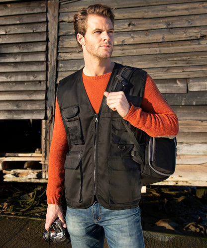 Tryck din logga på Termovästar från Result Workguard - Anpassa Väst för äventyrssafari i färgen för företag, föreningar och privatpersoner