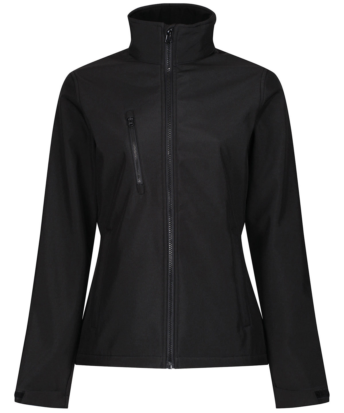 Tryck din logga på Softshelljackor från Regatta Professional - Anpassa Dam Ablaze 3-lagers softshell i färgen Svart för företag, föreningar och privatpersoner