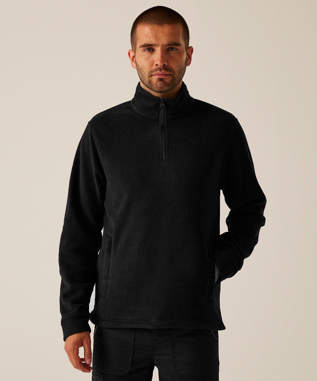 Tryck din logga på Fleece från Regatta Professional - Anpassa Fleece över huvudet i färgen för företag, föreningar och privatpersoner