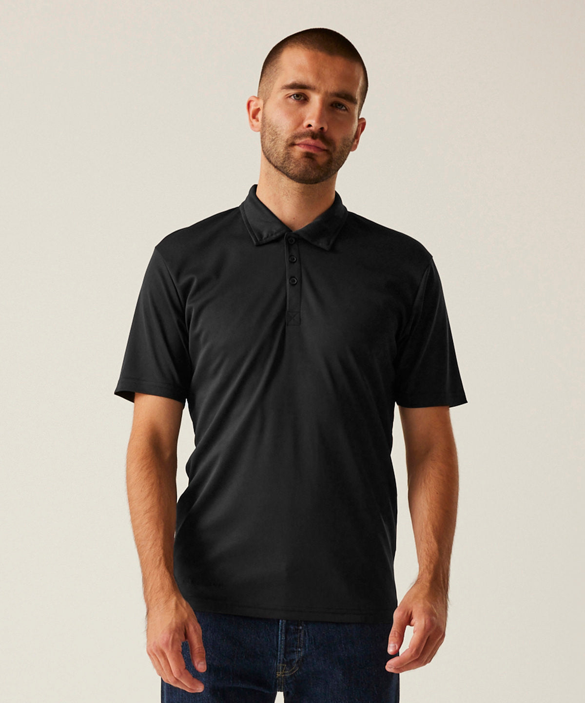 Tryck din logga på Piké från Regatta Honestly Made - Anpassa Honestly Made Recycled Polo i färgen för företag, föreningar och privatpersoner