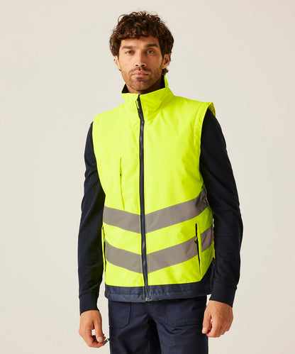 Tryck din logga på Termovästar från Regatta High Visibility - Anpassa Proffsig kroppsvärmare med hög visibilitet i färgen för företag, föreningar och privatpersoner