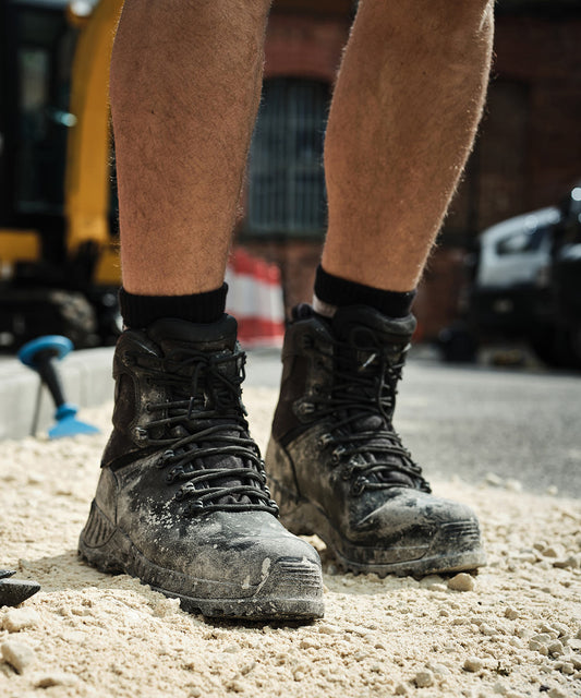 Tryck din logga på Stövlar från Regatta Safety Footwear - Anpassa Basestone S3 vattentäta säkerhetsstövlar i färgen för företag, föreningar och privatpersoner