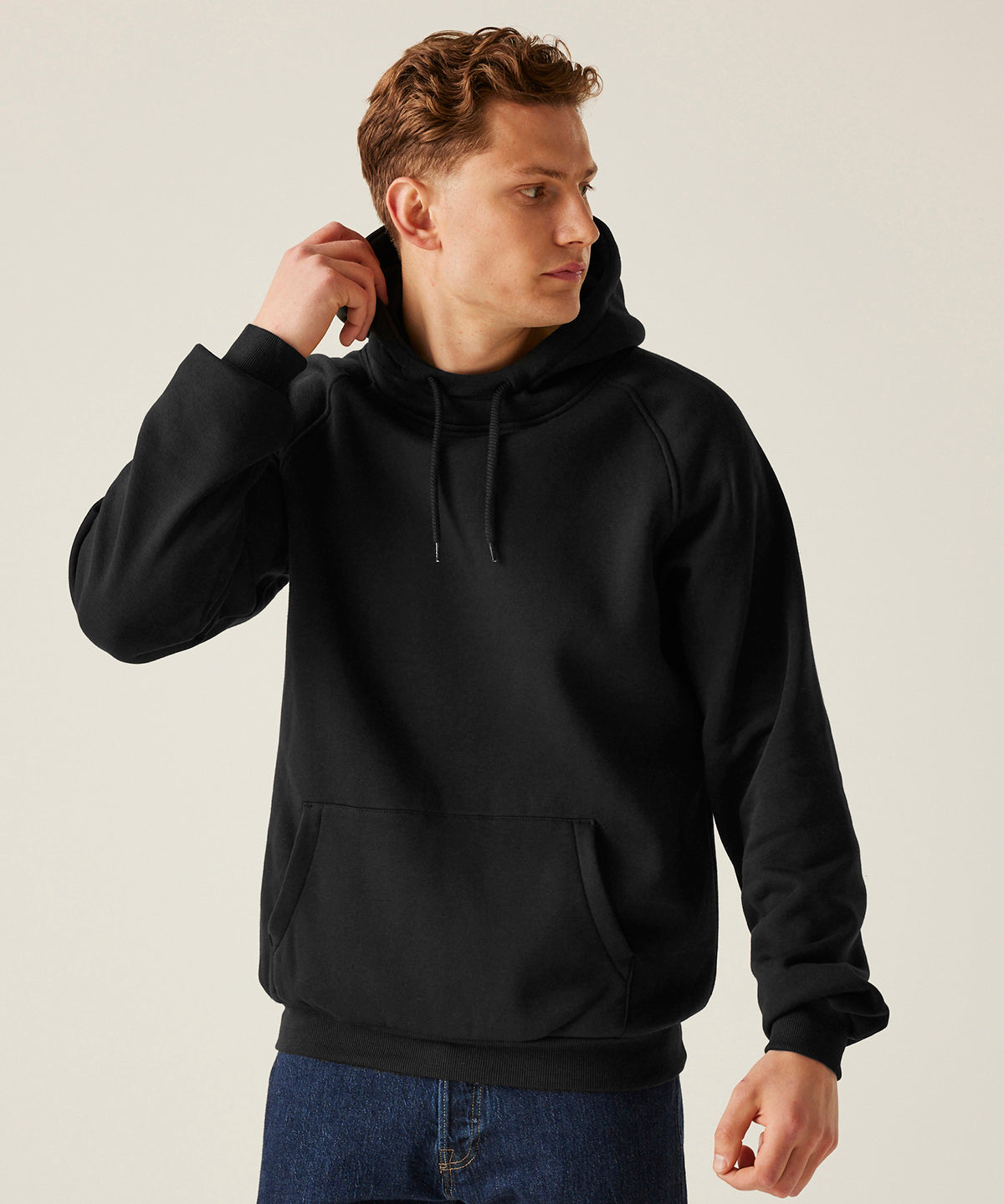 Tryck din logga på Hoodies från Regatta Professional - Anpassa Pro overhead huvtröja i färgen för företag, föreningar och privatpersoner