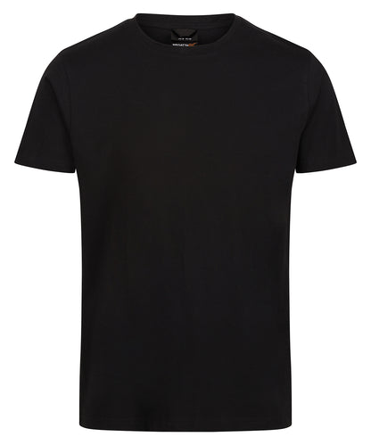 Tryck din logga på T-shirts från Regatta Professional - Anpassa Pro soft-touch t-shirt i bomull i färgen Svart för företag, föreningar och privatpersoner