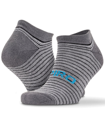 Tryck din logga på Strumpor från Spiro - Anpassa 3-pack sneakerstrumpor med blandad rand i färgen för företag, föreningar och privatpersoner